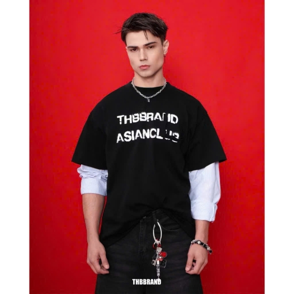 THBB TORN POCKET TSHIRT - BLACK