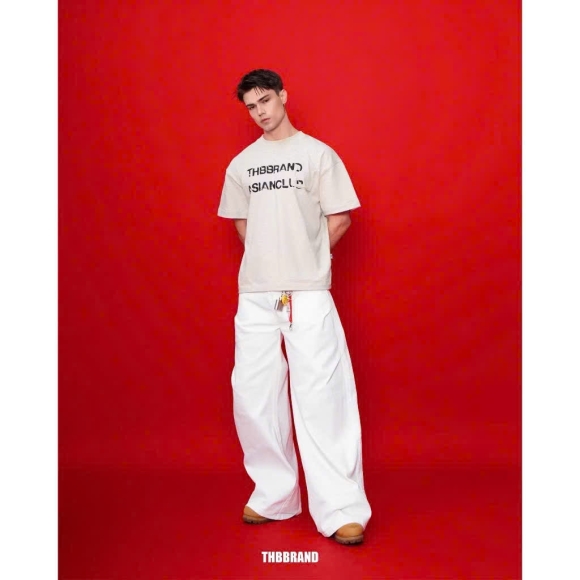 THBB TORN POCKET TSHIRT - LIGHT GREY