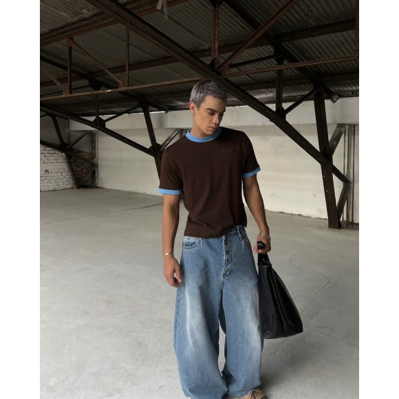 THBB 25’ FIT BODY TSHIRT - CHOCOLATExBABYBLUE