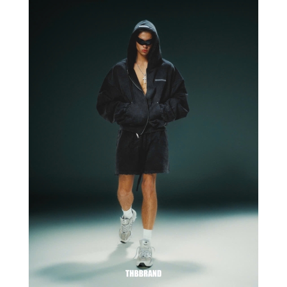THBB WASHED SWEATSHORTS - BLACK